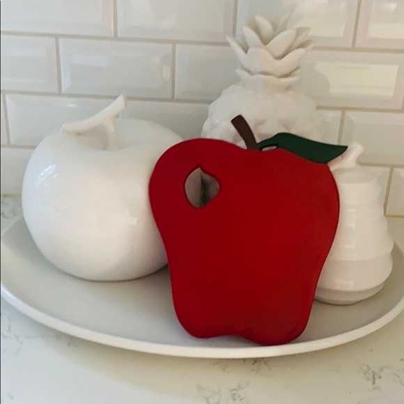 Crate&barrel Apple Trivet - Picture 3 of 16